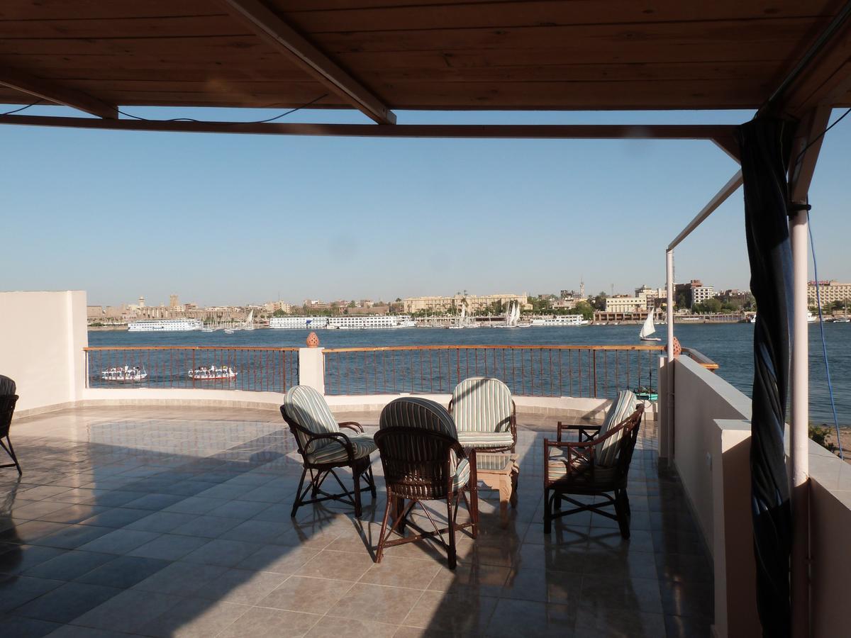 Ferienwohnung Luxor Plaza House Exterior foto