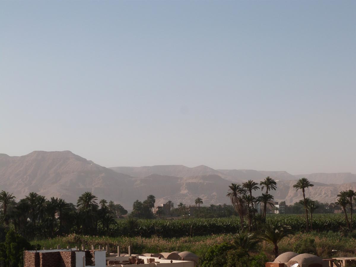 Ferienwohnung Luxor Plaza House Exterior foto